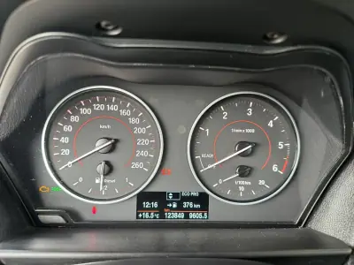 BMW 116 2015 - 16900 EUR, 123849 km - AUTO.MOTO.pt - 123849km - foto 19 de 32