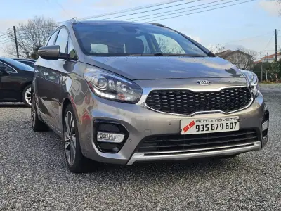 Kia Carens 2018 - 17500 EUR, 138200 km - AUTO.MOTO.pt - 138200km - foto 4 de 63