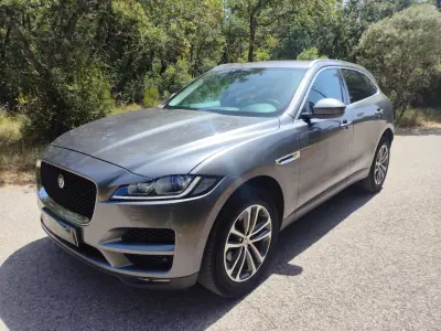 Jaguar F-Pace 2018 - 20900 EUR, 226300 km - AUTO.MOTO.pt - 226300km - foto 4 de 24