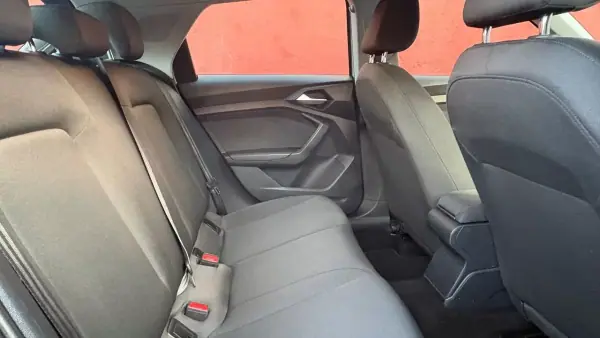 Audi A1 Sportback 2022 - 15900 EUR, 87500 km - AUTO.MOTO.pt - 87500km - foto 10 de 12