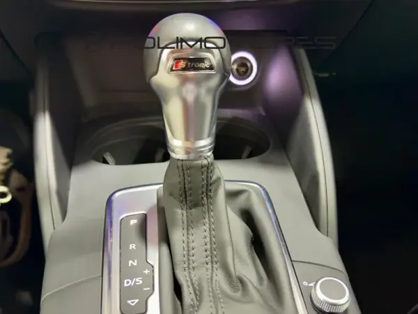 Audi A3 Sportback 2020 - 23000 EUR, 57270 km - AUTO.MOTO.pt - 57270km - foto 14 de 17