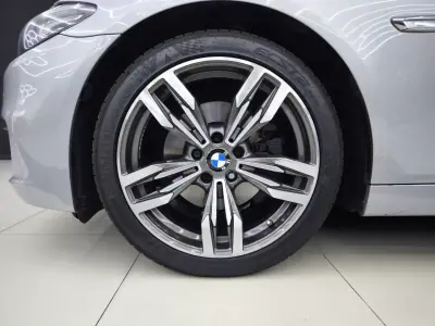 BMW 520 2015 - 19950 EUR, 244033 km - AUTO.MOTO.pt - 244033km - foto 20 de 46