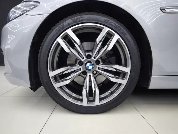 BMW 520 2015 - 19950 EUR, 244033 km - AUTO.MOTO.pt - 244033km - foto 20 de 46