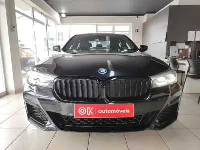 BMW 530e 2022 - 35650 EUR, 99990 km - AUTO.MOTO.pt - 99990km - foto 3 de 37