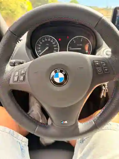 BMW 120 2007 - 8450 EUR, 309000 km - 309000km - foto 9 de 15