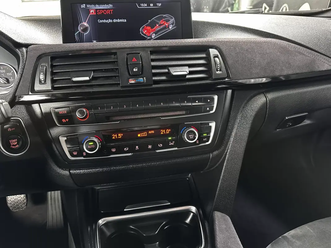 BMW 318 2014 - 18750 EUR, 237000 km - AUTO.MOTO.pt - 237000km - foto 28 de 40