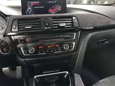 BMW 318 2014 - 18750 EUR, 237000 km - AUTO.MOTO.pt - 237000km - foto 28 de 40