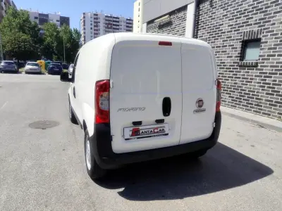 Fiat FIORINO 1.3 MULTIJET 2019 - 9480 EUR, 157000 km - AUTO.MOTO.pt - 157000km - foto 9 de 24