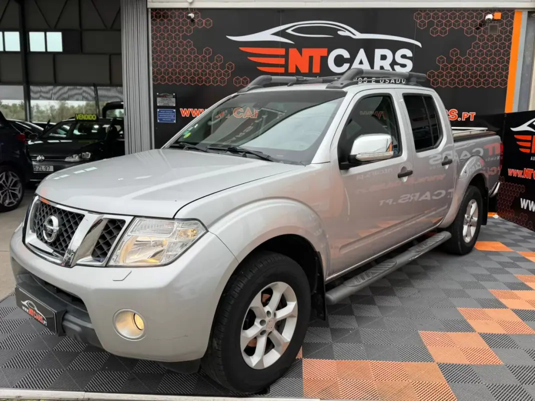 Nissan Navara 2011 - 20900 EUR, 188633 km - AUTO.MOTO.pt - 188633km - foto 1 de 13
