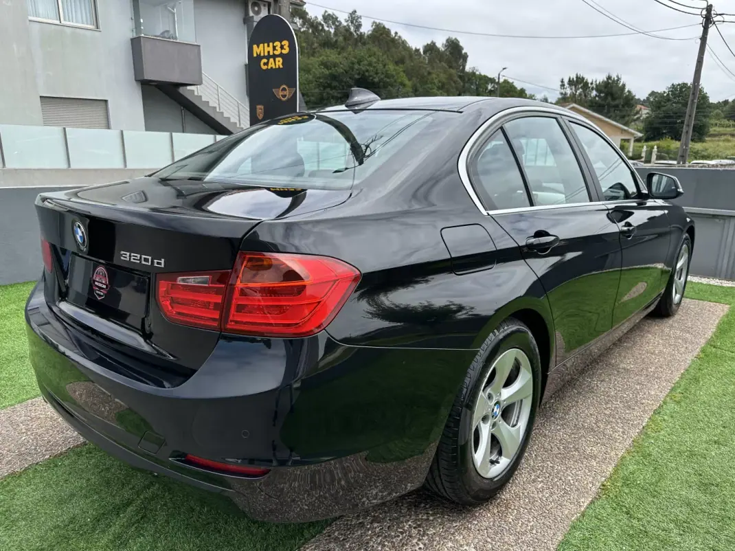 BMW 320 2013 - 13900 EUR, 280000 km - AUTO.MOTO.pt - 280000km - foto 9 de 64
