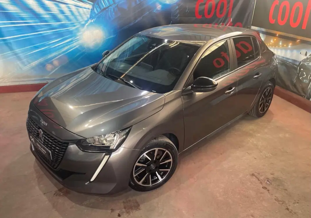 Peugeot 208 2023 - 14900 EUR, 44000 km - AUTO.MOTO.pt - 44000km - foto 6 de 47