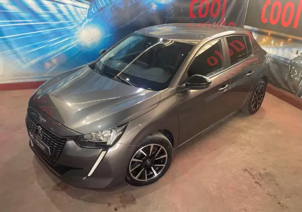 Peugeot 208 2023 - 14900 EUR, 44000 km - AUTO.MOTO.pt - 44000km - foto 6 de 47