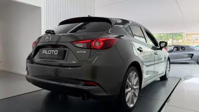 Mazda 3 2017 - 10490 EUR, 162840 km - AUTO.MOTO.pt - 162840km - foto 10 de 28