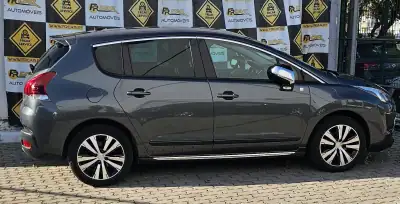 Peugeot 3008 2014 - 14900 EUR, 208000 km - AUTO.MOTO.pt - 208000km - foto 9 de 22