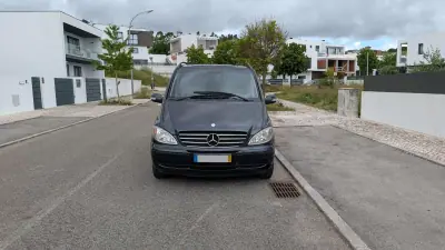 Mercedes-Benz Viano 2005 - 15500 EUR, 296429 km - AUTO.MOTO.pt - 296429km - foto 2 de 17