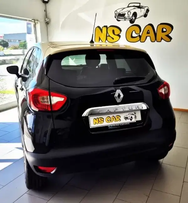 Renault Captur 2017 — foto 3 de 6