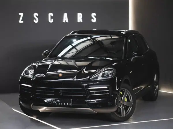 Porsche Cayenne 2018 - 57990 EUR, 119000 km - AUTO.MOTO.pt - 119000km - foto 3 de 24