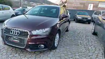 Audi A1 Sportback 2013 - 8500 EUR, 209000 km - AUTO.MOTO.pt - 209000km - foto 4 de 15