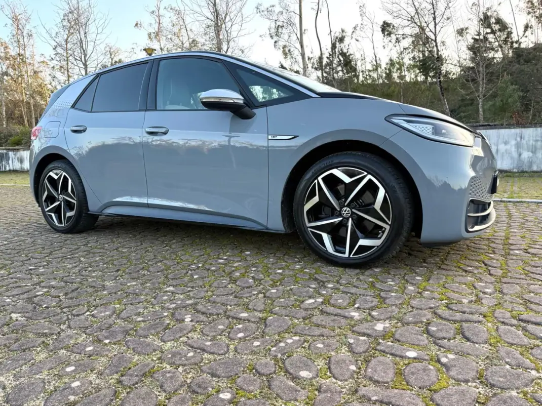 Volkswagen ID.3 2020 - 19500 EUR, 85000 km - AUTO.MOTO.pt - 85000km - foto 16 de 17