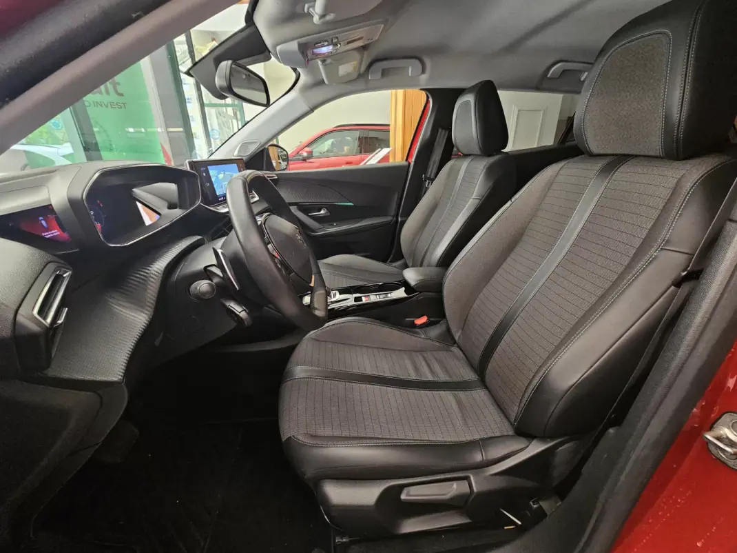 Peugeot 2008 2021 - 16500 EUR, 169015 km - AUTO.MOTO.pt - 169015km - foto 5 de 22