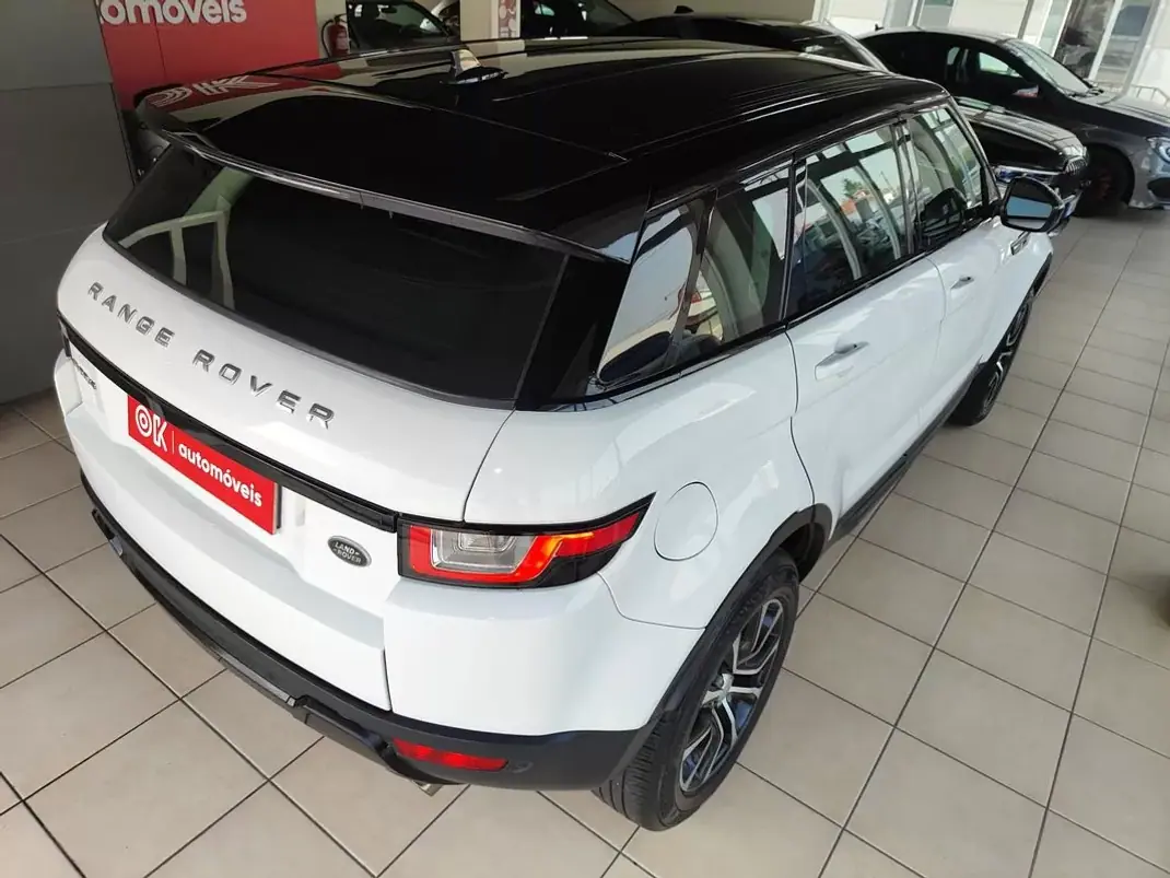 Land Rover Range Rover Evoque 2016 - 22750 EUR, 86400 km - AUTO.MOTO.pt - 86400km - foto 12 de 35