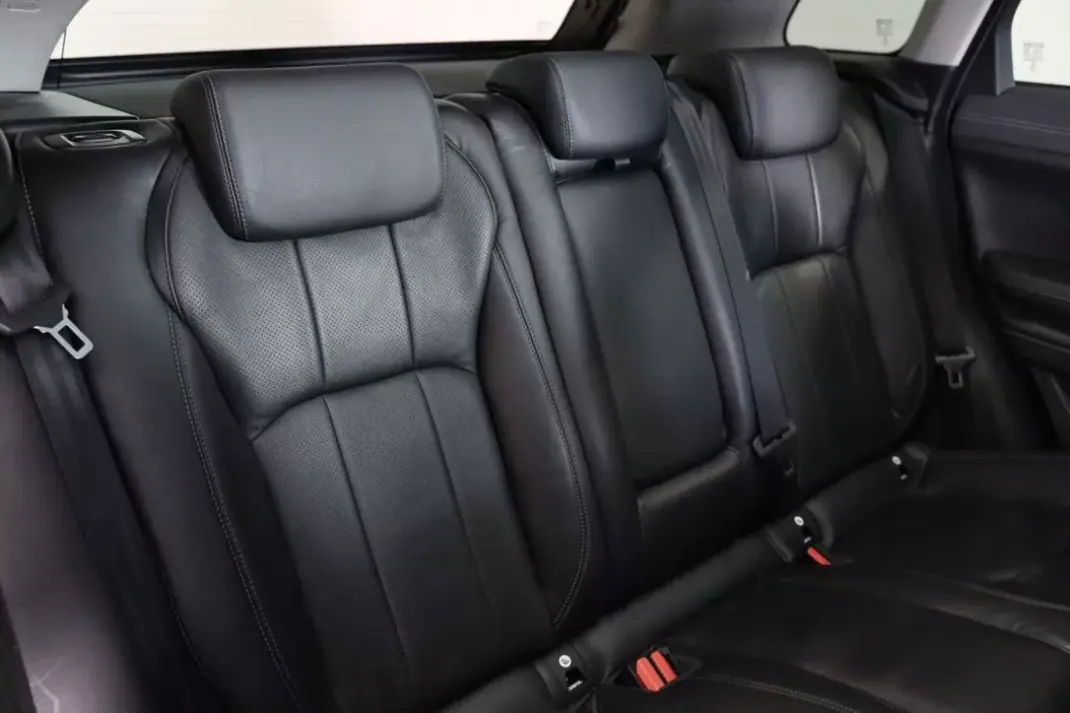 Land Rover Range Rover Evoque 2016 - 26900 EUR, 77152 km - AUTO.MOTO.pt - 77152km - foto 19 de 28