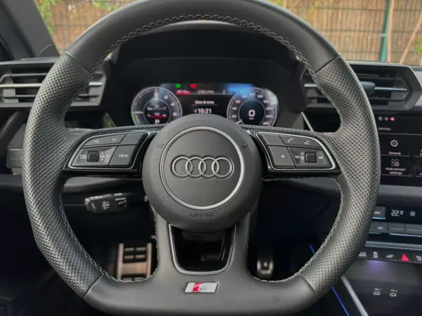 Audi A3 Sportback 2025 - 34900 EUR, 21300 km - AUTO.MOTO.pt - 21300km - foto 14 de 30