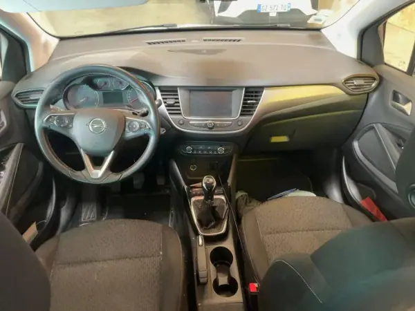 Opel Crossland X 2018 - 10790 EUR, 80430 km - AUTO.MOTO.pt - 80430km - foto 6 de 8