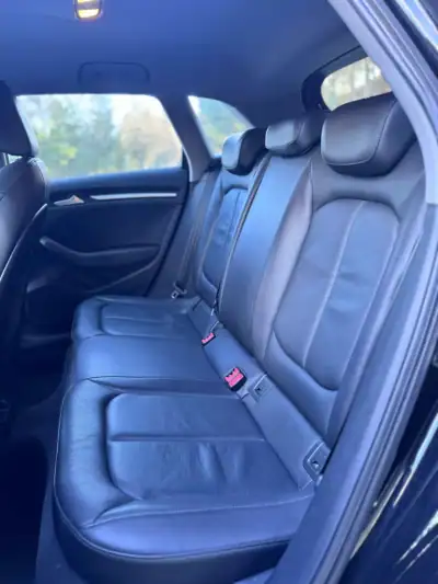 Audi A3 2018 - 19500 EUR, 114450 km - AUTO.MOTO.pt - 114450km - foto 10 de 21