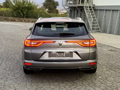 Renault Talisman Sport Tourer 2018 - 14500 EUR, 160000 km - AUTO.MOTO.pt - 160000km - foto 5 de 27