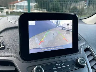 Ford Transit Connect 2021 - 15450 EUR, 114000 km - AUTO.MOTO.pt - 114000km - foto 24 de 26