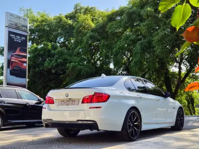 BMW 535 2011 - 21000 EUR, 222000 km - AUTO.MOTO.pt - 222000km - foto 16 de 20