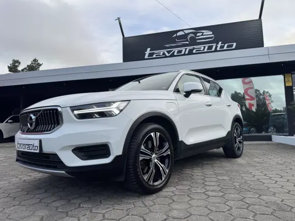 Volvo XC 40 2021 - 24500 EUR, 121000 km - AUTO.MOTO.pt - 121000km - foto 19 de 42