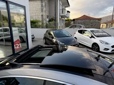 Mercedes-Benz E 220 2015 - 23999 EUR, 162000 km - AUTO.MOTO.pt - 162000km - foto 27 de 53
