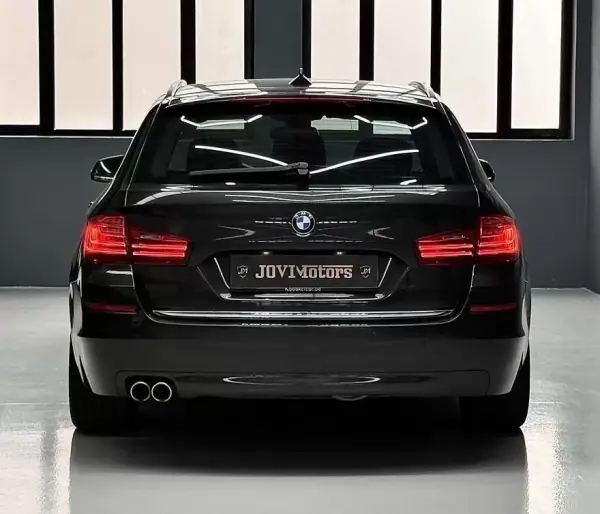 BMW 520 2015 - 18900 EUR, 202000 km - AUTO.MOTO.pt - 202000km - foto 12 de 21
