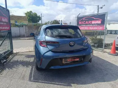 Toyota Corolla 2021 - 20900 EUR, 66527 km - AUTO.MOTO.pt - 66527km - foto 6 de 22