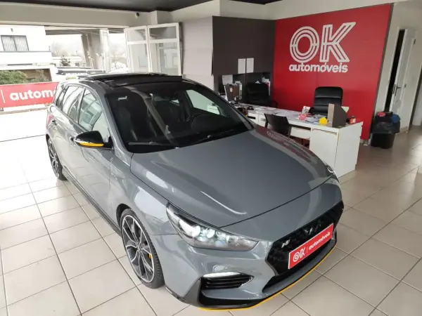 Hyundai i30 2018 - 27500 EUR, 119000 km - AUTO.MOTO.pt - 119000km - foto 2 de 34