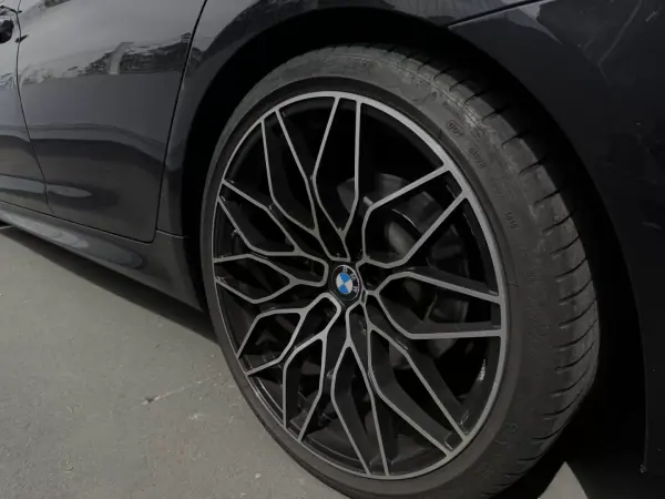 BMW 520 2019 - 28500 EUR, 146000 km - AUTO.MOTO.pt - 146000km - foto 6 de 21