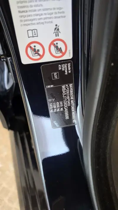 BMW 525 2014 - 15900 EUR, 296179 km - 296179km - foto 61 de 75