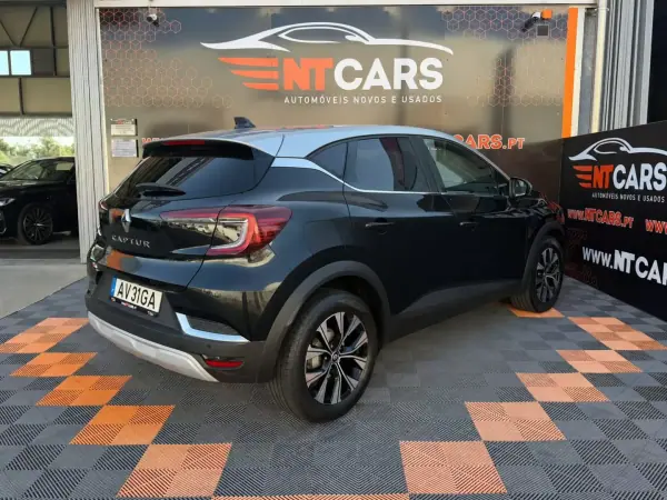 Renault Captur 2022 - 16900 EUR, 120826 km - AUTO.MOTO.pt - 120826km - foto 2 de 22