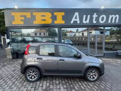 Fiat Panda 2022 - 9900 EUR, 92530 km - AUTO.MOTO.pt - 92530km - foto 7 de 12