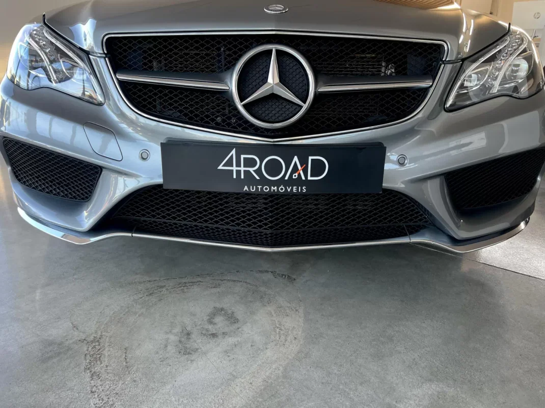 Mercedes-Benz E 220 2015 - 24999 EUR, 161900 km - AUTO.MOTO.pt - 161900km - foto 16 de 135