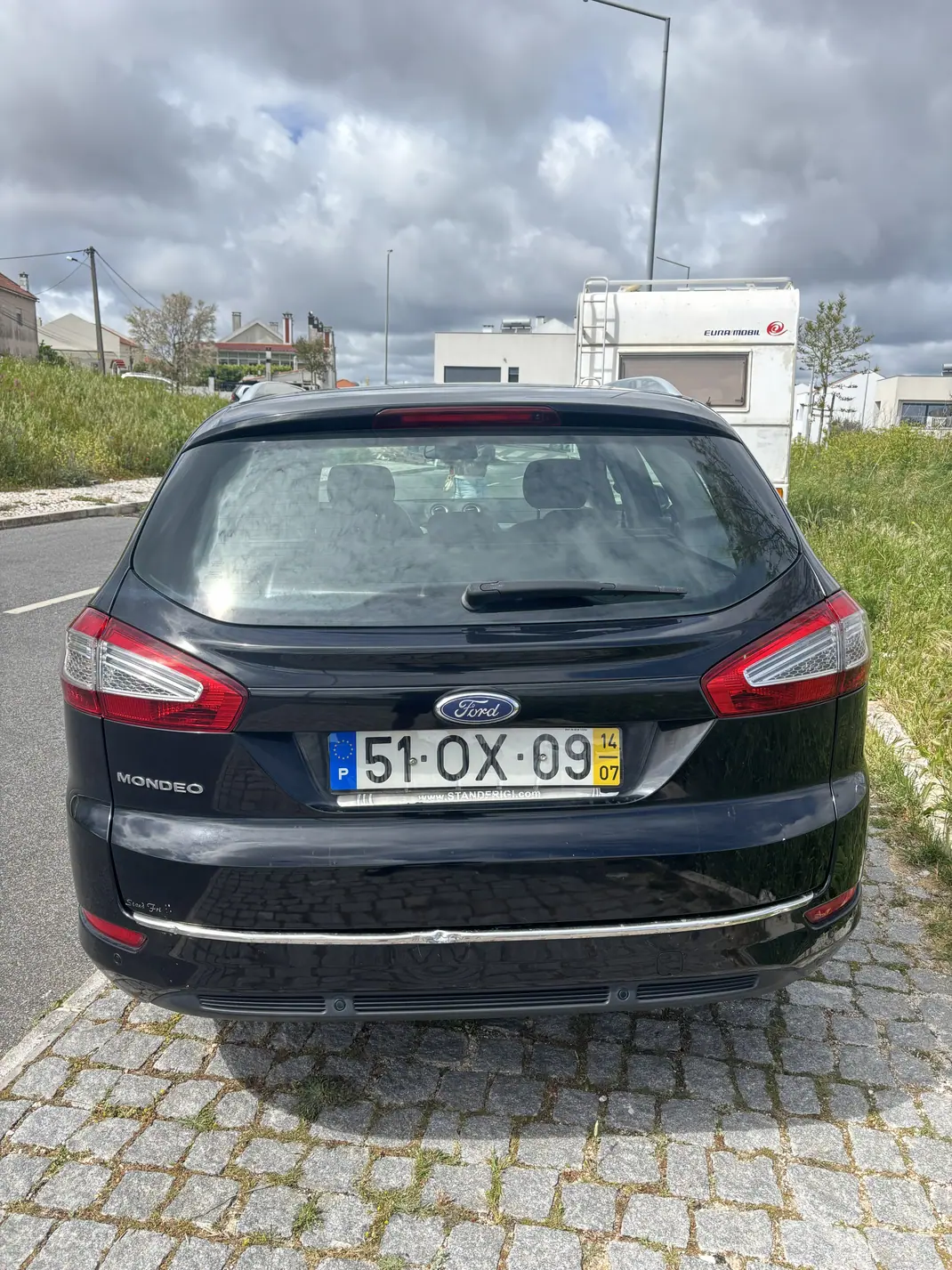 Ford Mondeo 2014 - 7490 EUR, 195600 km - AUTO.MOTO.pt - 195600km - foto 3 de 14