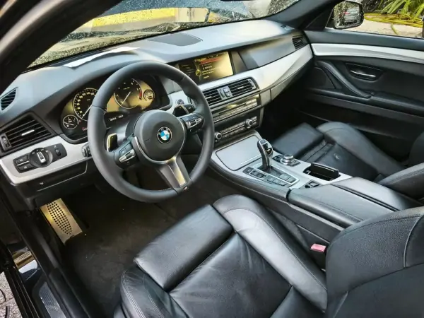 BMW 525 2014 - 21500 EUR, 183000 km - AUTO.MOTO.pt - 183000km - foto 16 de 37