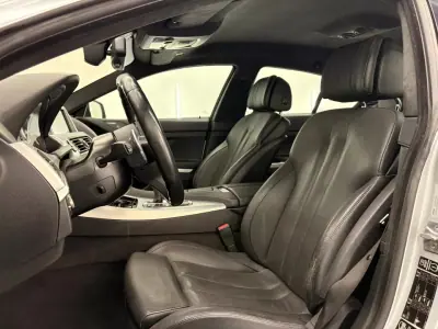 BMW 640 Gran Coupé 2014 - 22500 EUR, 199999 km - AUTO.MOTO.pt - 199999km - foto 14 de 17