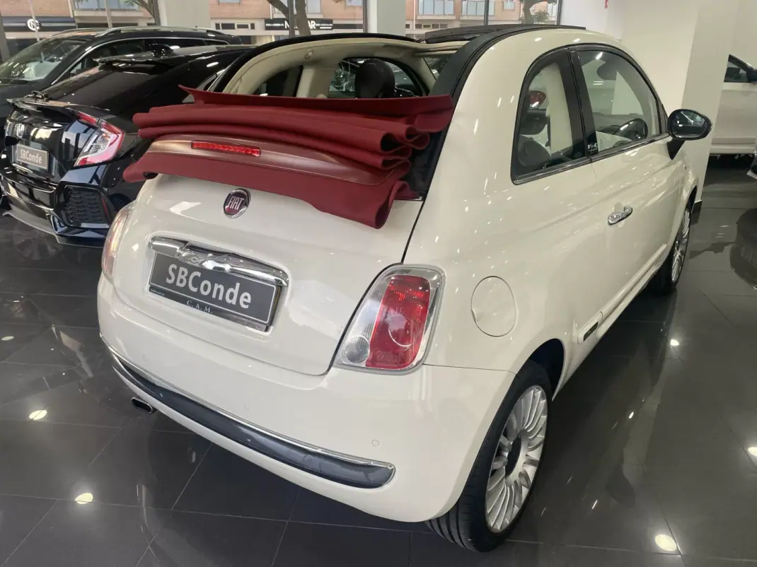 Fiat 500C 2010 - 7250 EUR, 107061 km - 107061km - foto 10 de 18