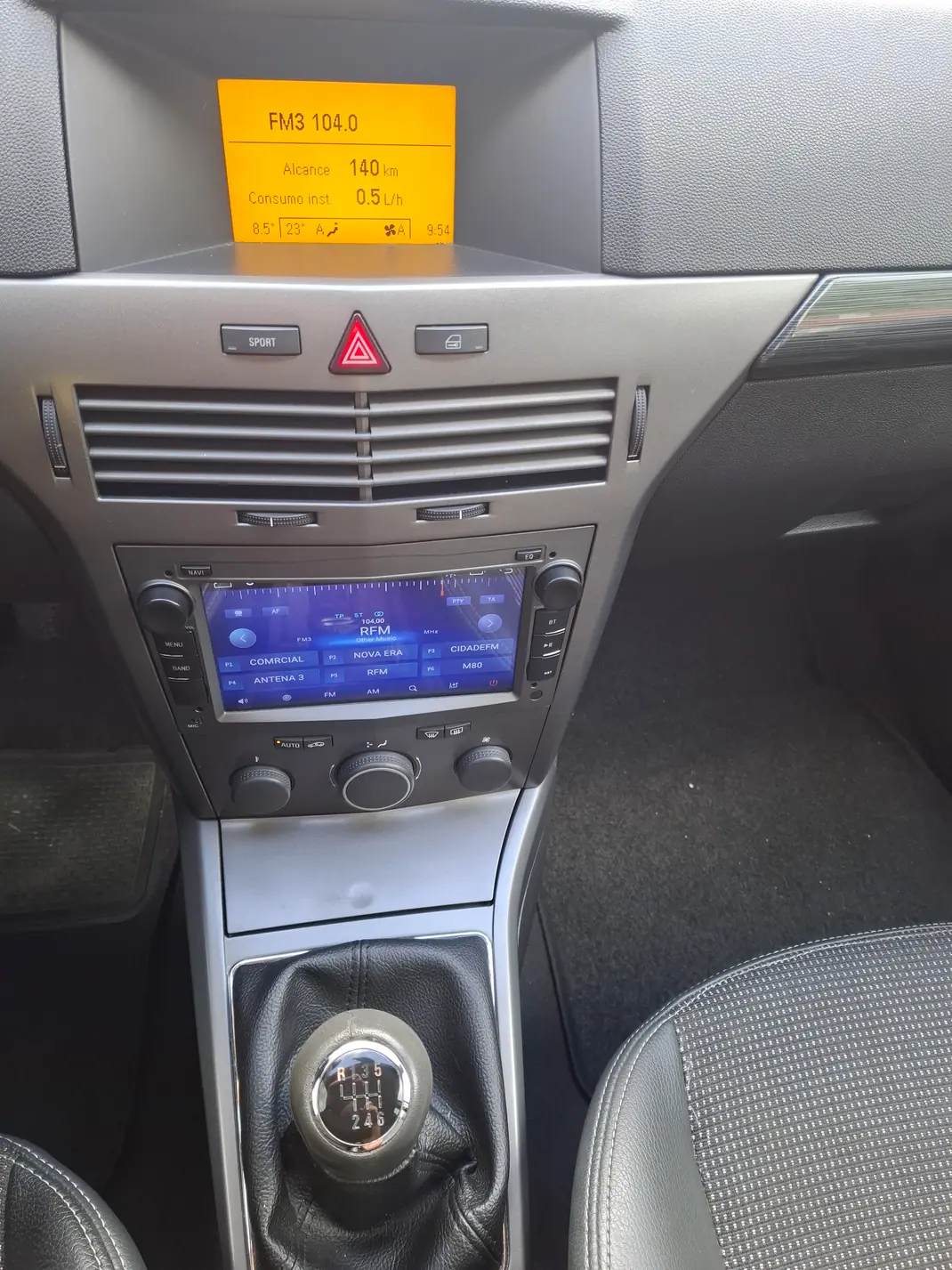 Opel Astra 2005 - 4500 EUR, 310000 km - AUTO.MOTO.pt - 310000km - foto 8 de 14