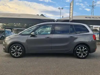 Citroën C4 Spacetourer 2020 - 17990 EUR, 169000 km - AUTO.MOTO.pt - 169000km - foto 8 de 39