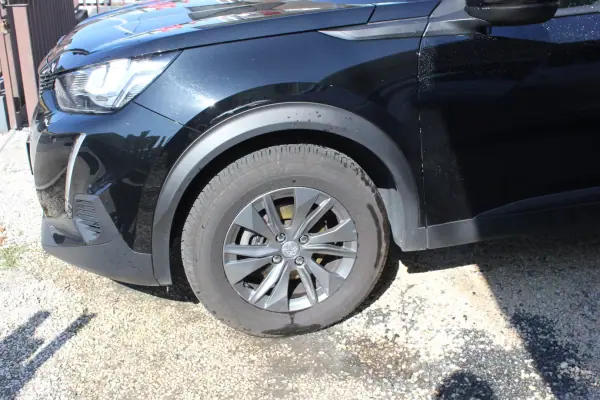 Peugeot 2008 2022 - 19750 EUR, 92250 km - AUTO.MOTO.pt - 92250km - foto 6 de 22
