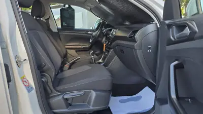 Volkswagen T-Cross 2022 - 16000 EUR, 74880 km - AUTO.MOTO.pt - 74880km - foto 14 de 20